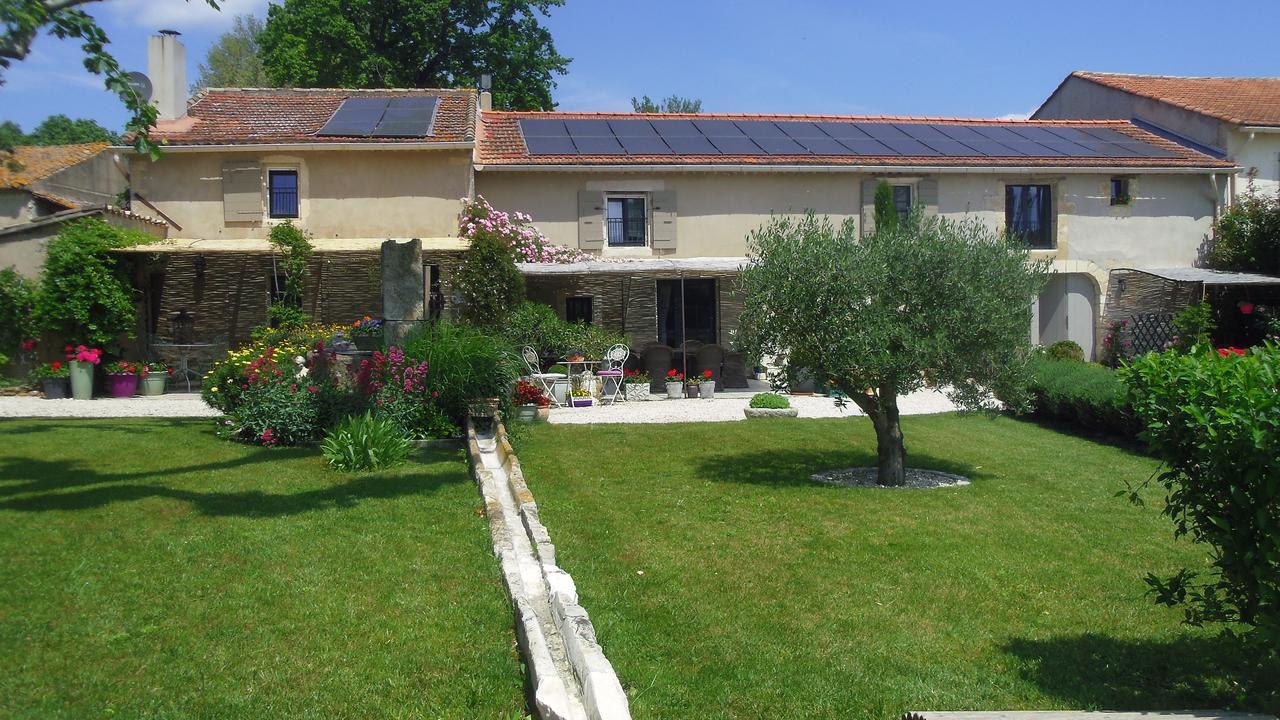 Mas De L'Air - Maison De Charme Acomodação com café da manhã Noves Exterior foto