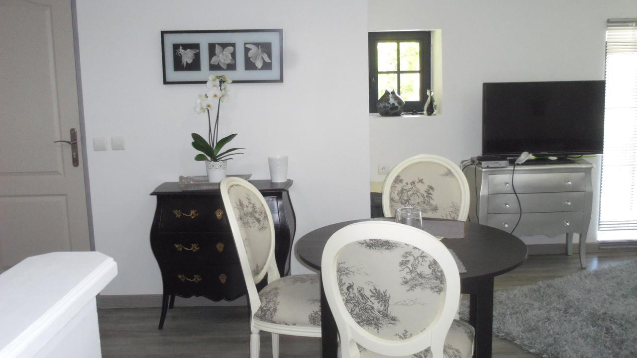 Mas De L'Air - Maison De Charme Acomodação com café da manhã Noves Exterior foto